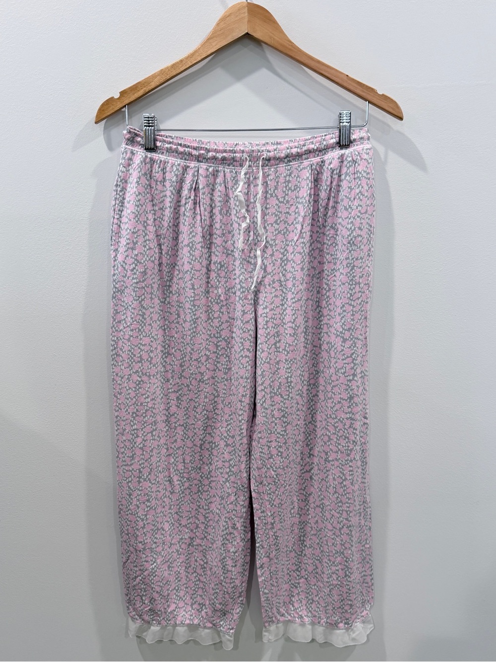 Layla Drawstring Gray and Pink Pajama Bottoms with Pockets